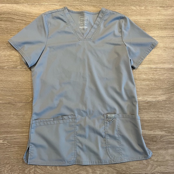 Cherokee V-Neck Scrub Top, Women’s Workwear Revolution, size S - Picture 1 of 4